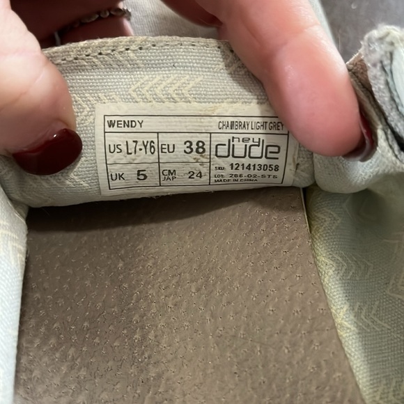 Hey Dudes‎ - Picture 5 of 5